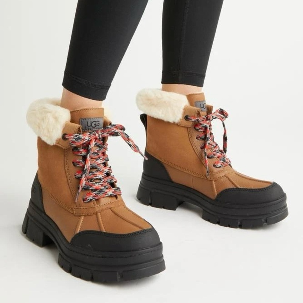 NWT UGG Ashton Addie Suede Shearling Winter Boots in Chestnut Size 7